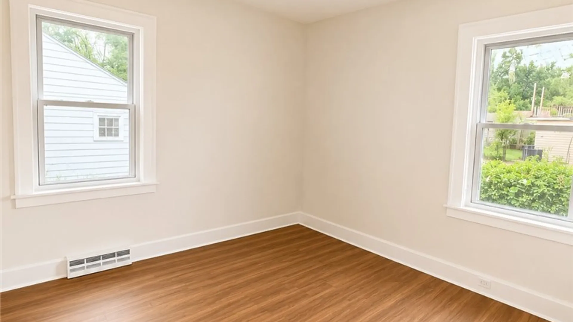 Property at 476 Shirley Avenue, Buffalo, NY 14215 8