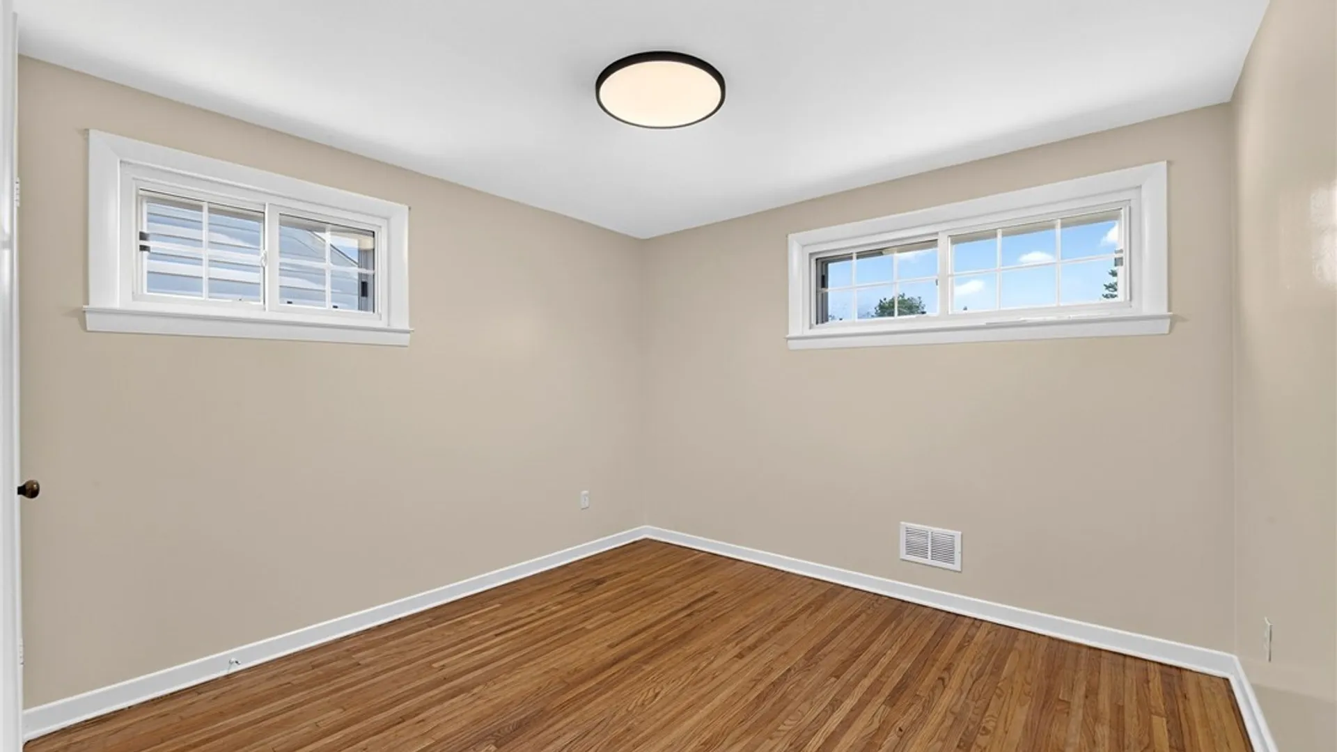 Property at 175 Nokomis Parkway, Cheektowaga, NY 14225 25