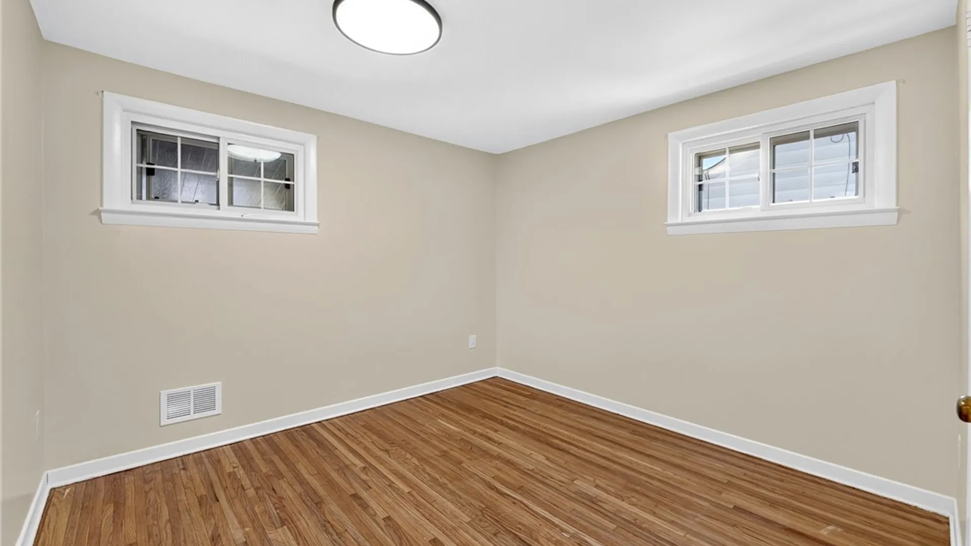 Property at 175 Nokomis Parkway, Cheektowaga, NY 14225 28