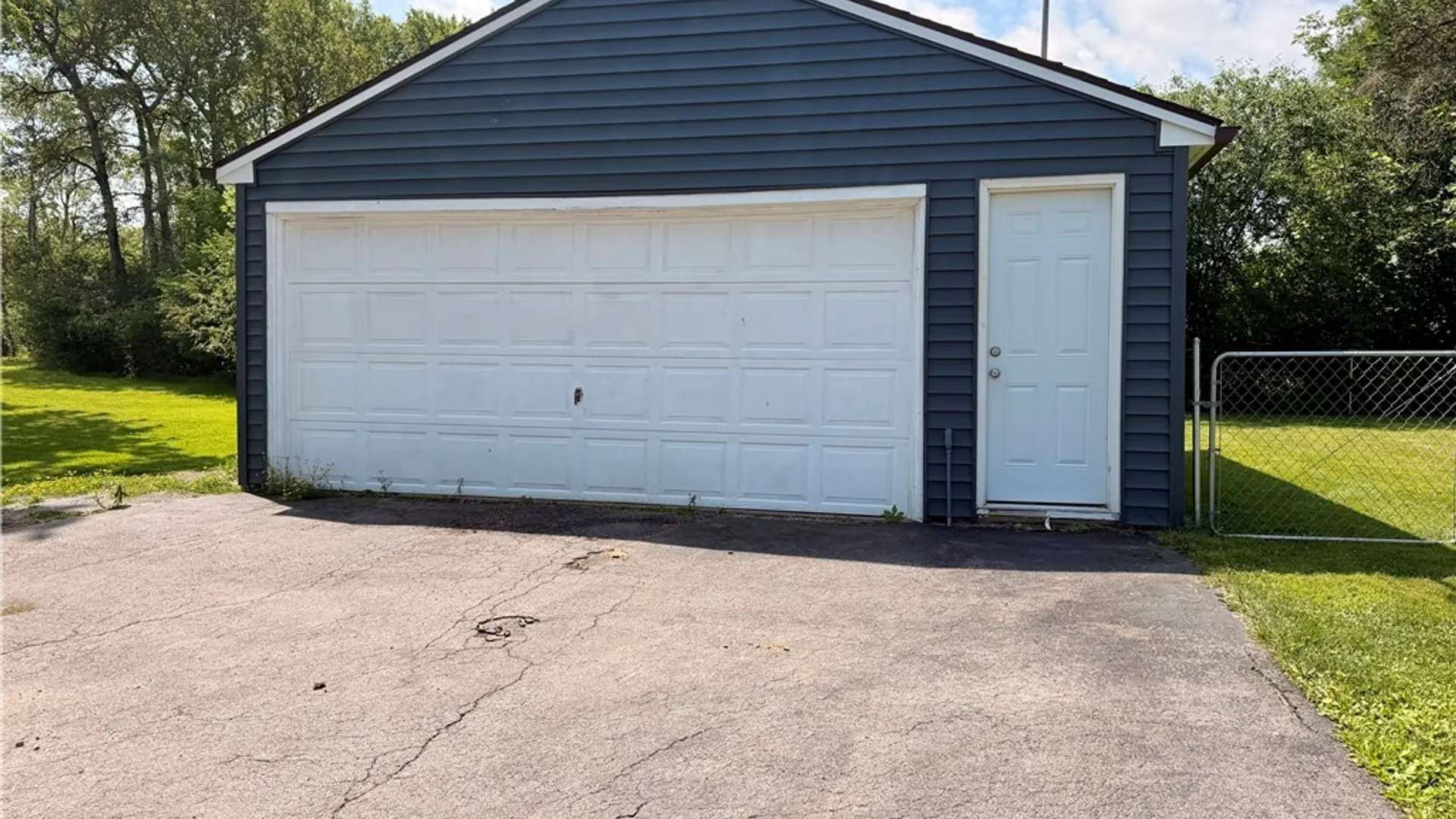Property at 6975 Michael Road, Orchard Park, NY 14127 39