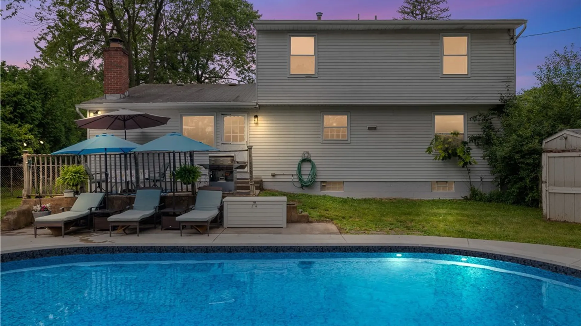 Property at 147 N Linden Street, Amherst, NY 14221 10