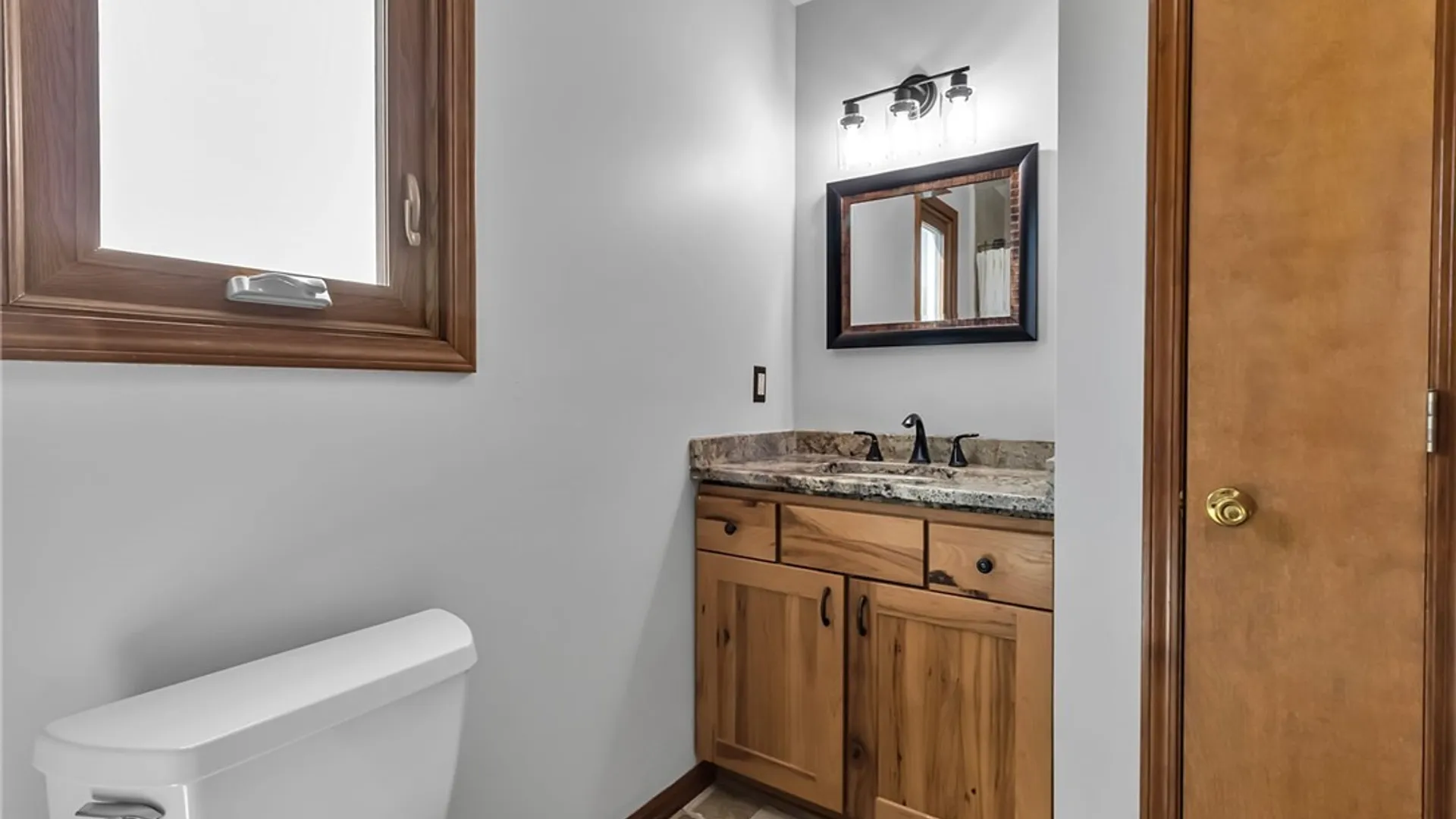 Property at 49 Ruby Lane, Amherst, NY 14051 20