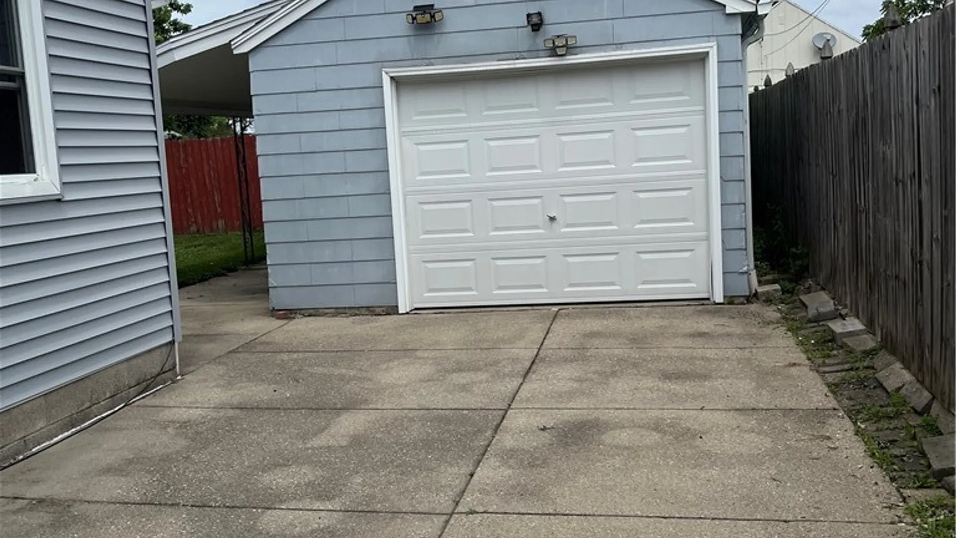 Property at 381 Tremont Avenue, Tonawanda, NY 14217 10
