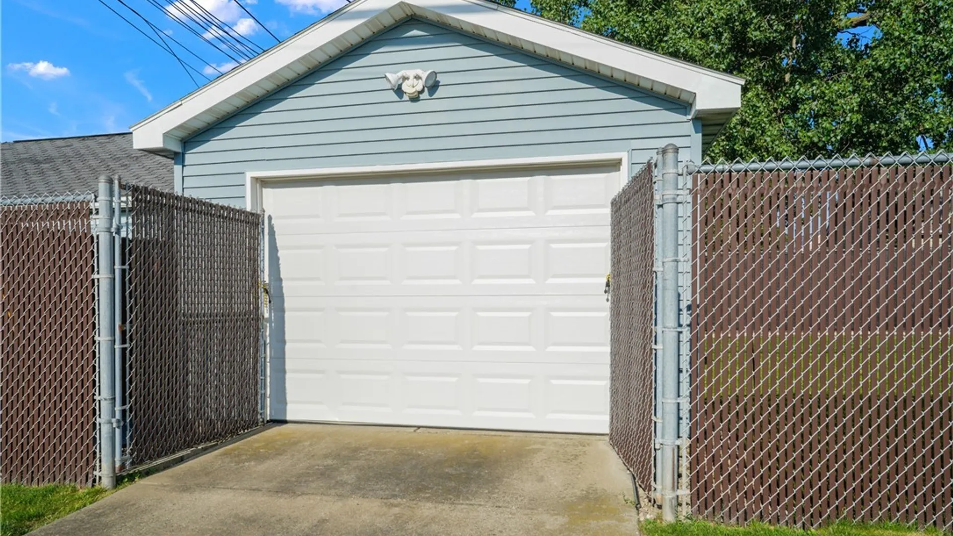 Property at 2 Ladner Avenue, Buffalo, NY 14220 30