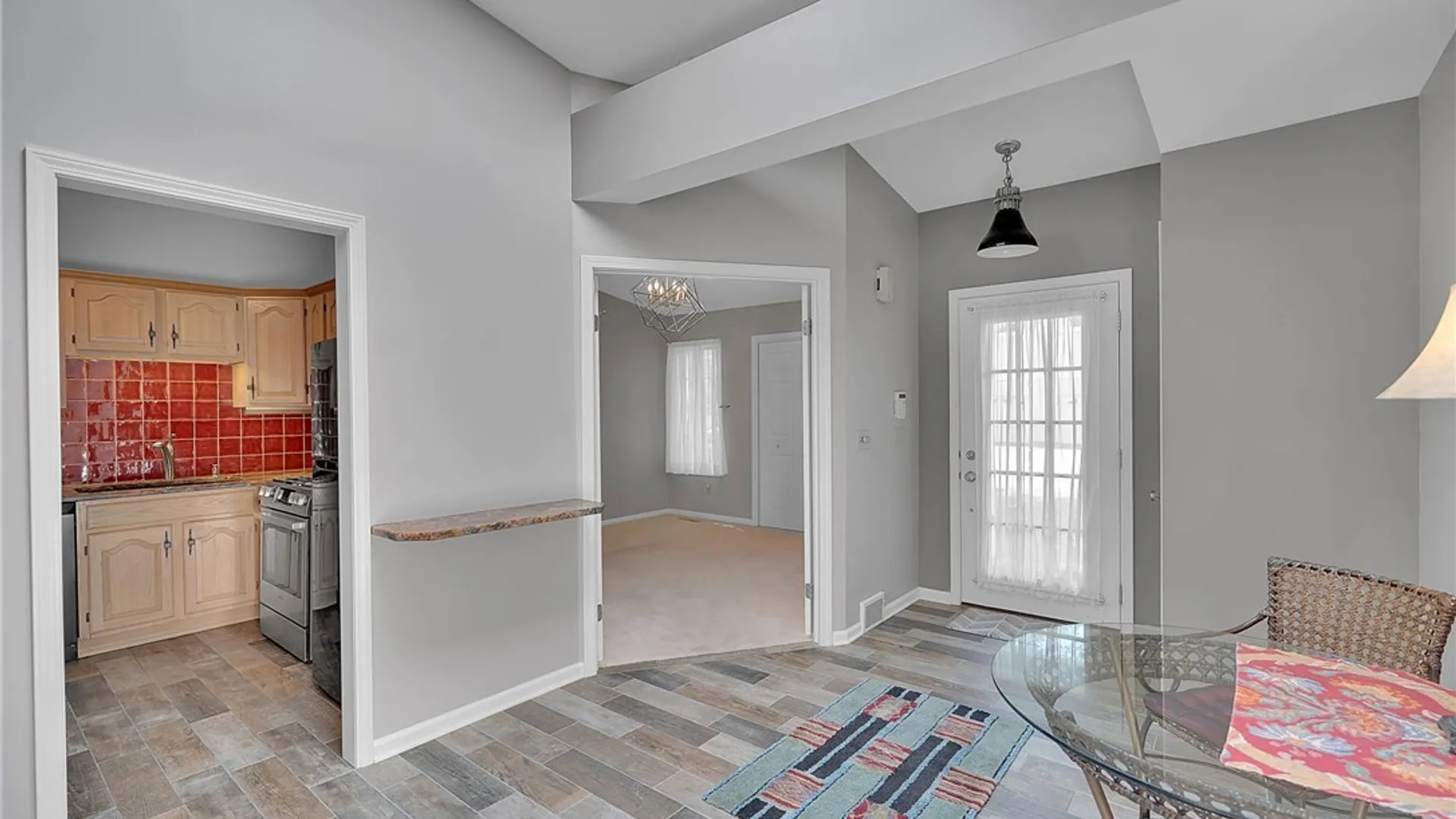 Property at 8 Bird Walk Lane, Amherst, NY 14221 5