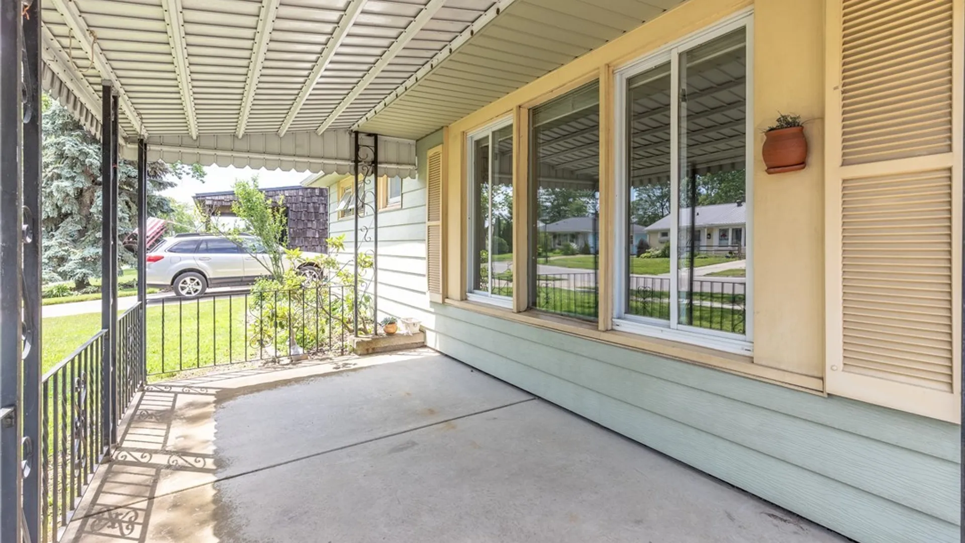 Property at 420 Wendel Avenue, Tonawanda, NY 14223 2