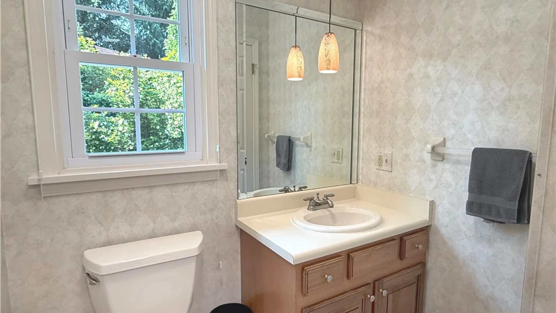 Property at 184 Lac Kine Dr, Brighton, NY 14618 11