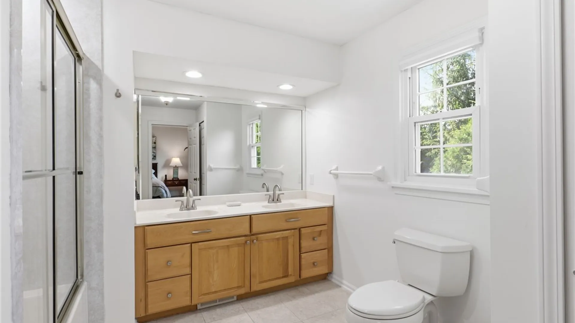 Property at 184 Lac Kine Dr, Brighton, NY 14618 17