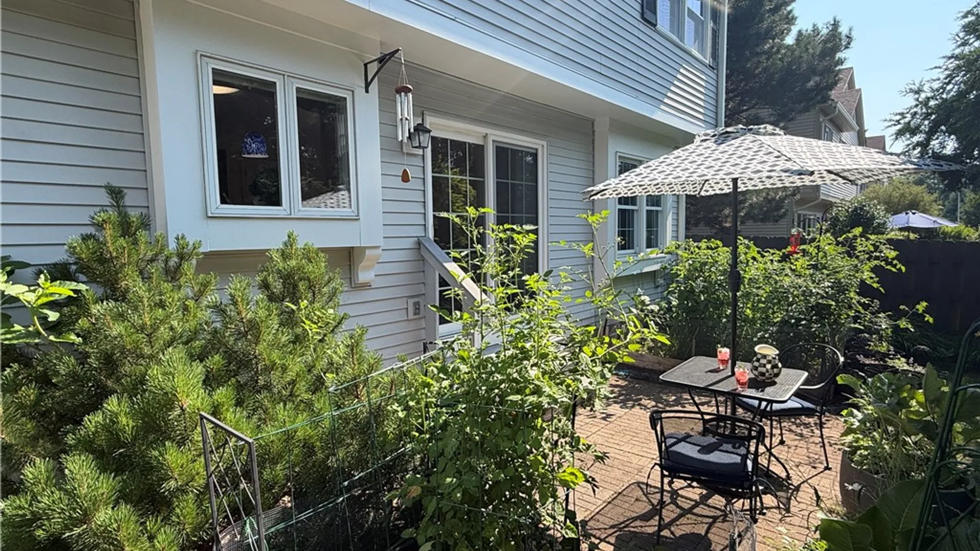 Property at 184 Lac Kine Dr, Brighton, NY 14618 32