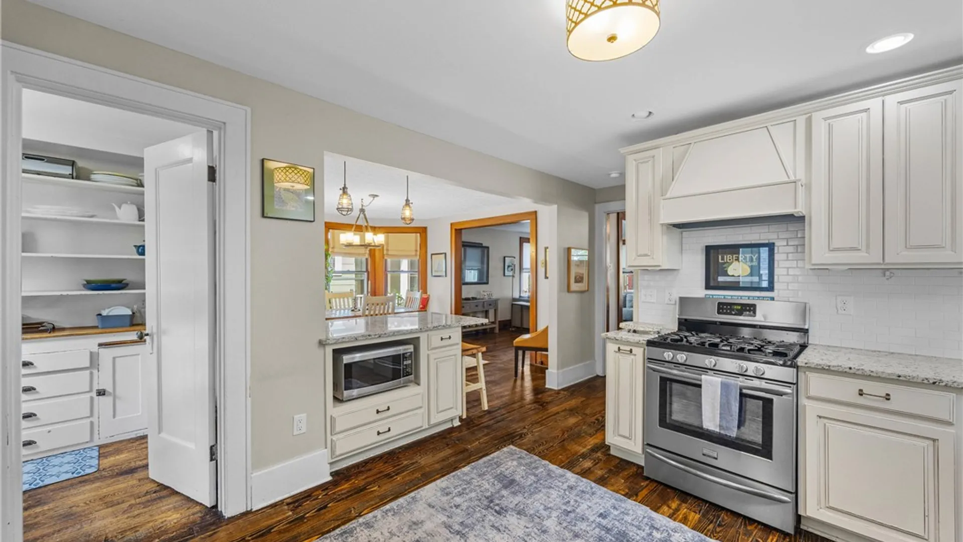 Property at 17 Washington Avenue, Pittsford, NY 14534 16