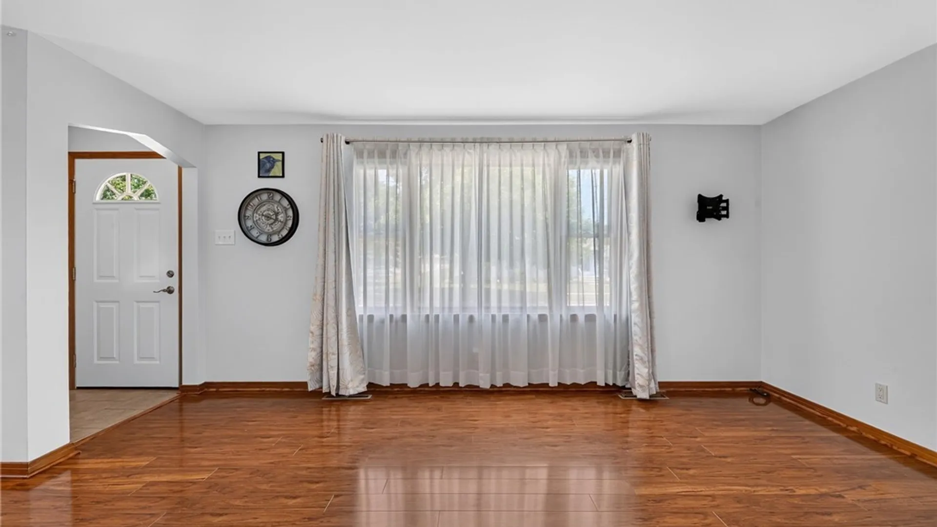 Property at 9920 Moschel Court, Niagara Falls, NY 14304 12