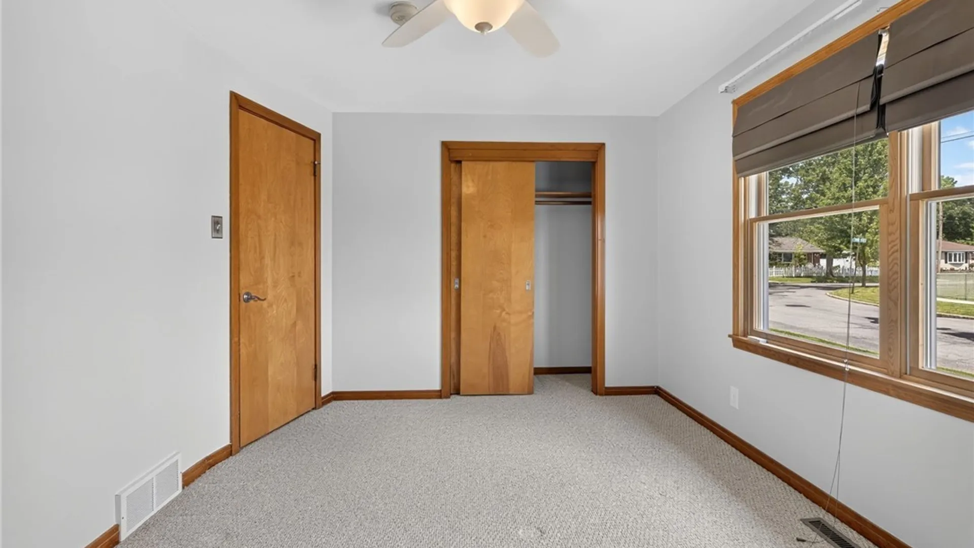 Property at 9920 Moschel Court, Niagara Falls, NY 14304 27