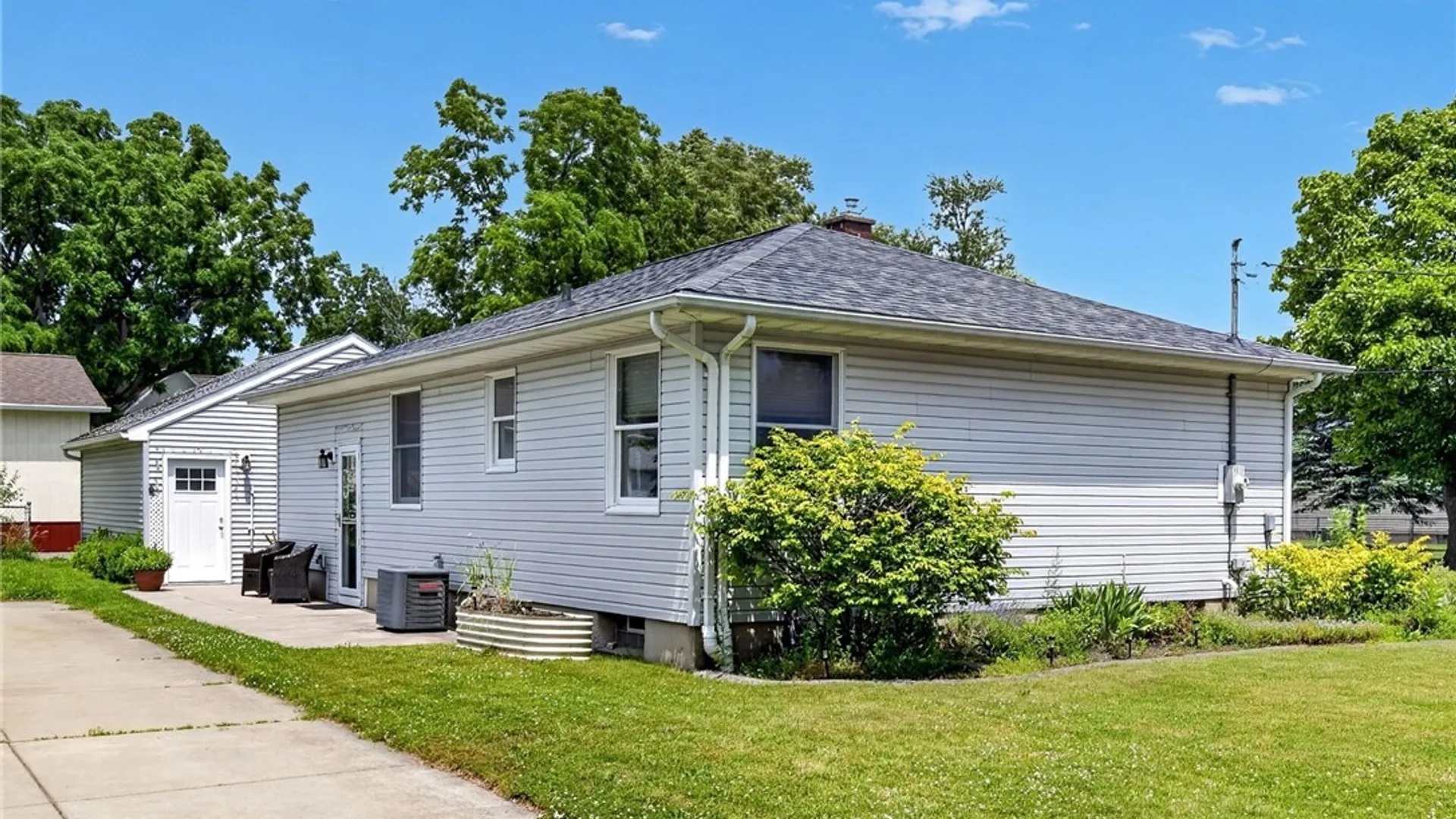 Property at 9920 Moschel Court, Niagara Falls, NY 14304 49