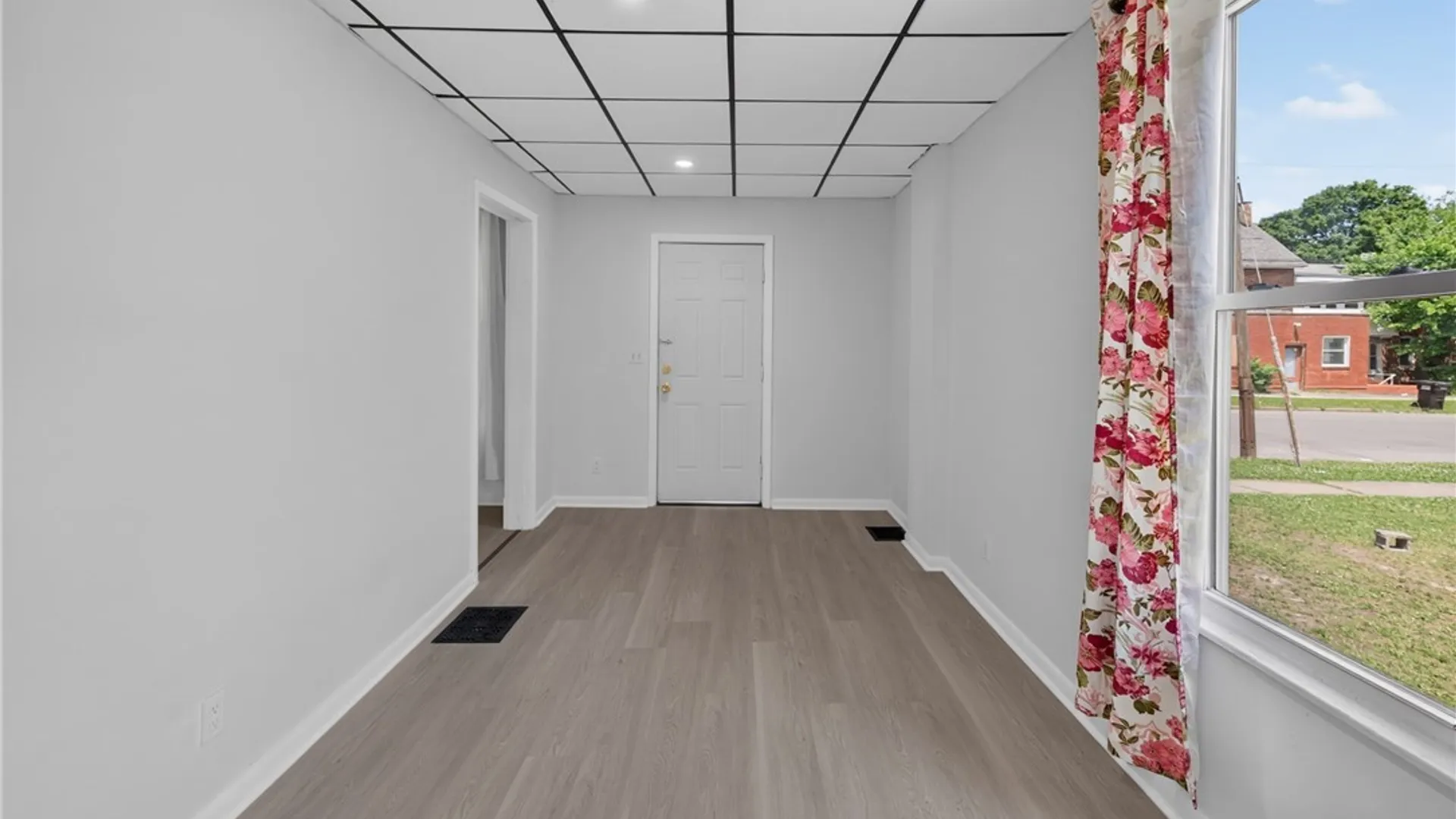 Property at 156 Mary Street, Syracuse, NY 13208 4