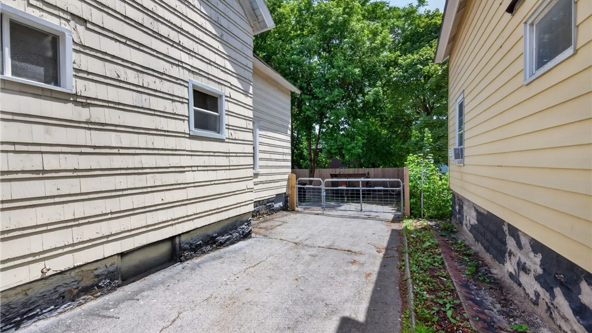 Property at 156 Mary Street, Syracuse, NY 13208 48