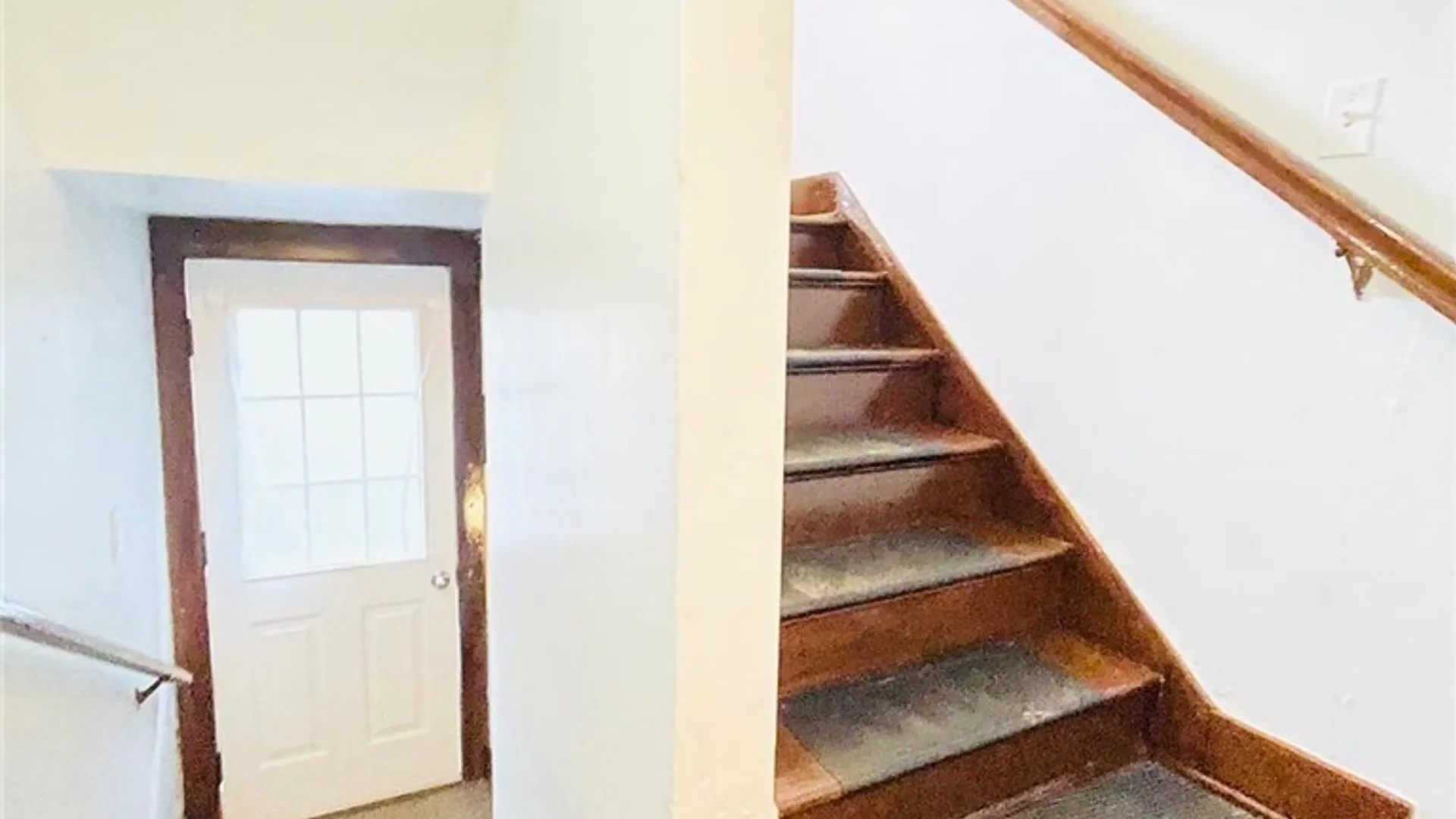 Property at 39 Elgas Street, Buffalo, NY 14207 15