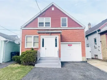 Property at 39 Elgas Street, Buffalo, NY 14207