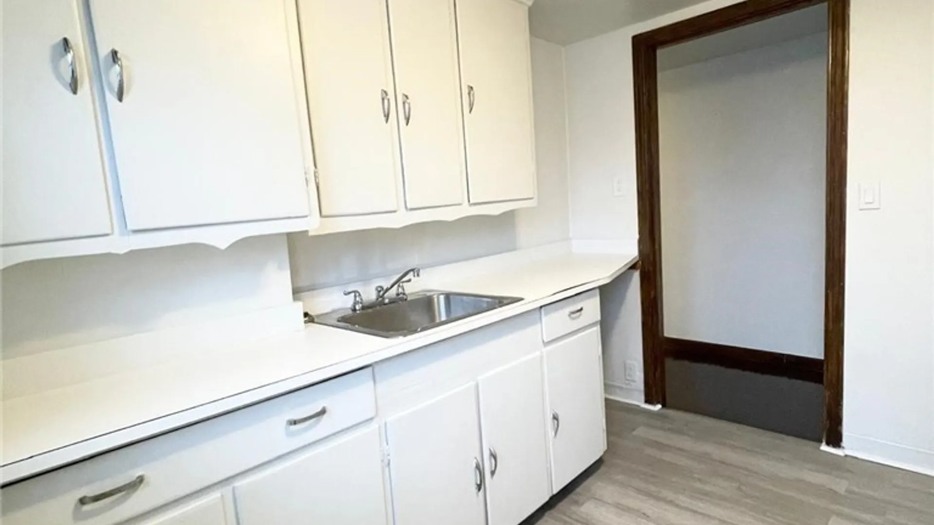 Property at 39 Elgas Street, Buffalo, NY 14207 21
