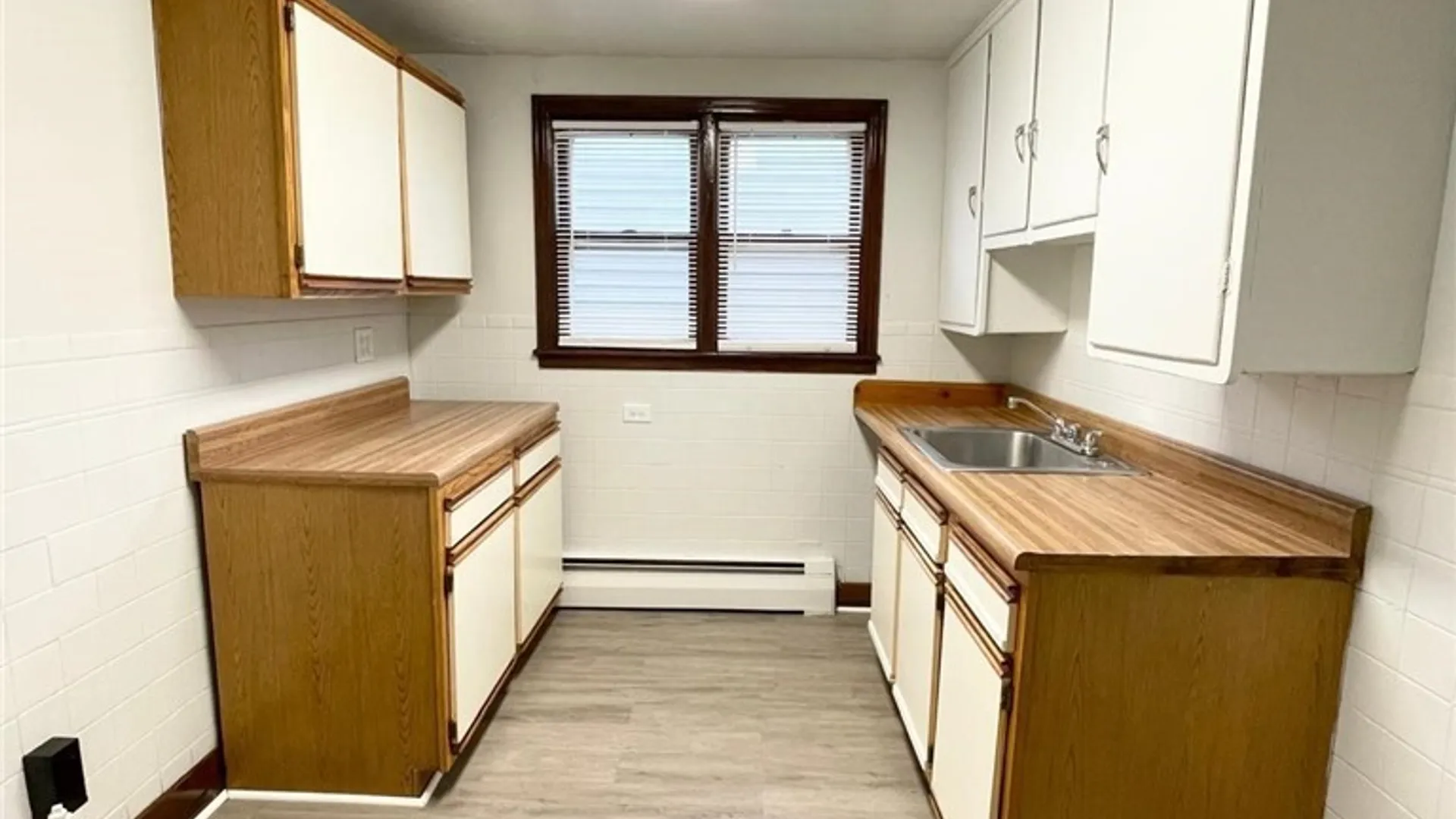 Property at 39 Elgas Street, Buffalo, NY 14207 6