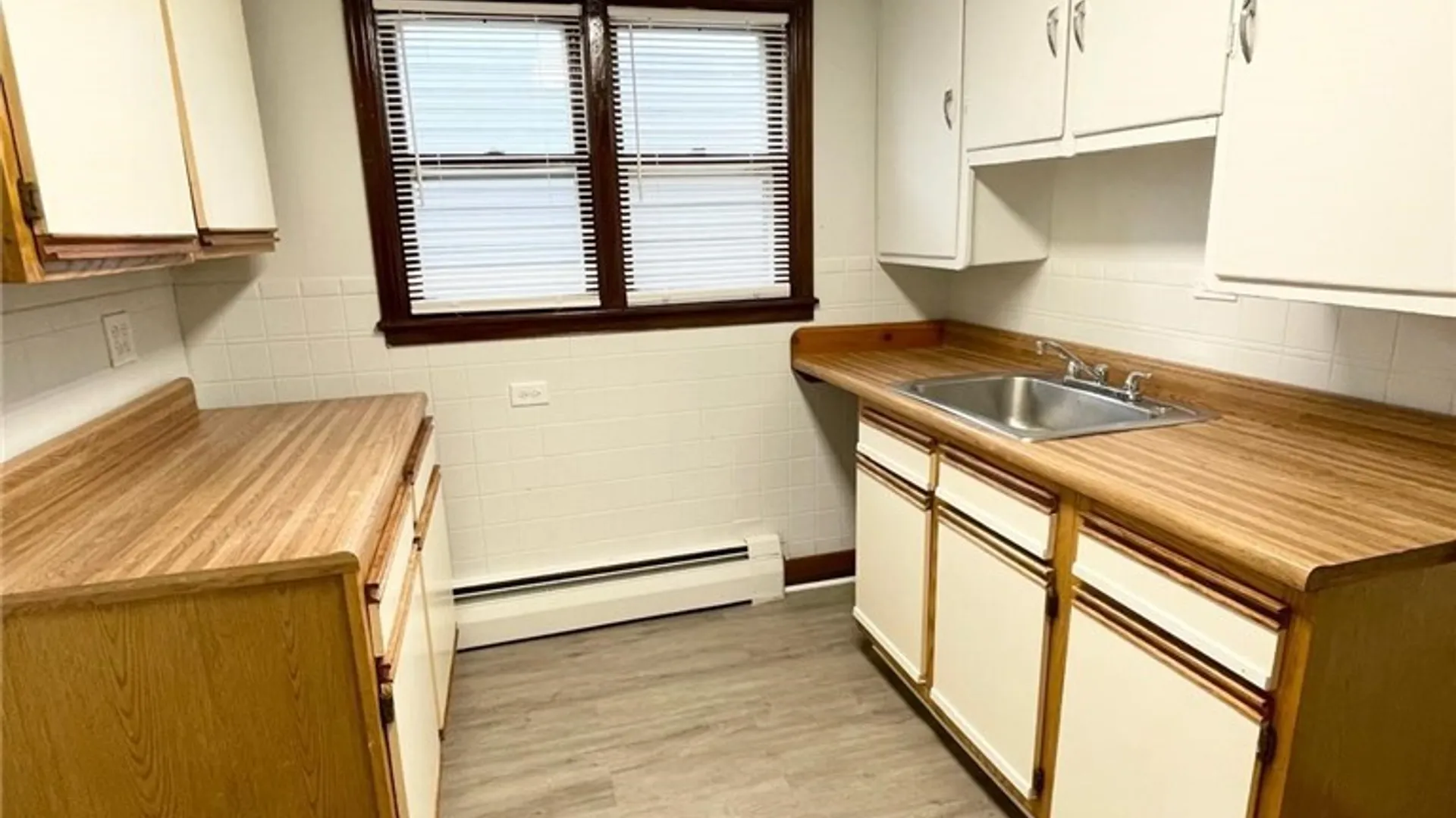 Property at 39 Elgas Street, Buffalo, NY 14207 7