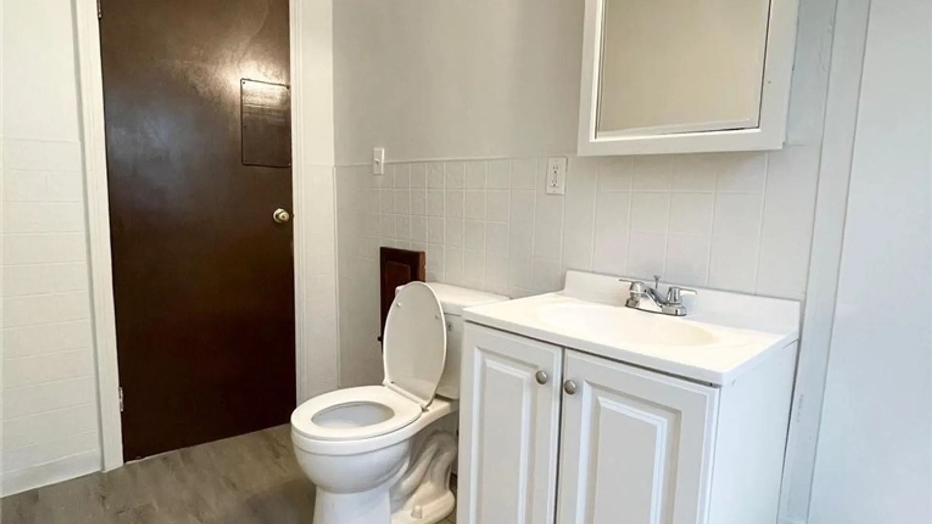 Property at 39 Elgas Street, Buffalo, NY 14207 9