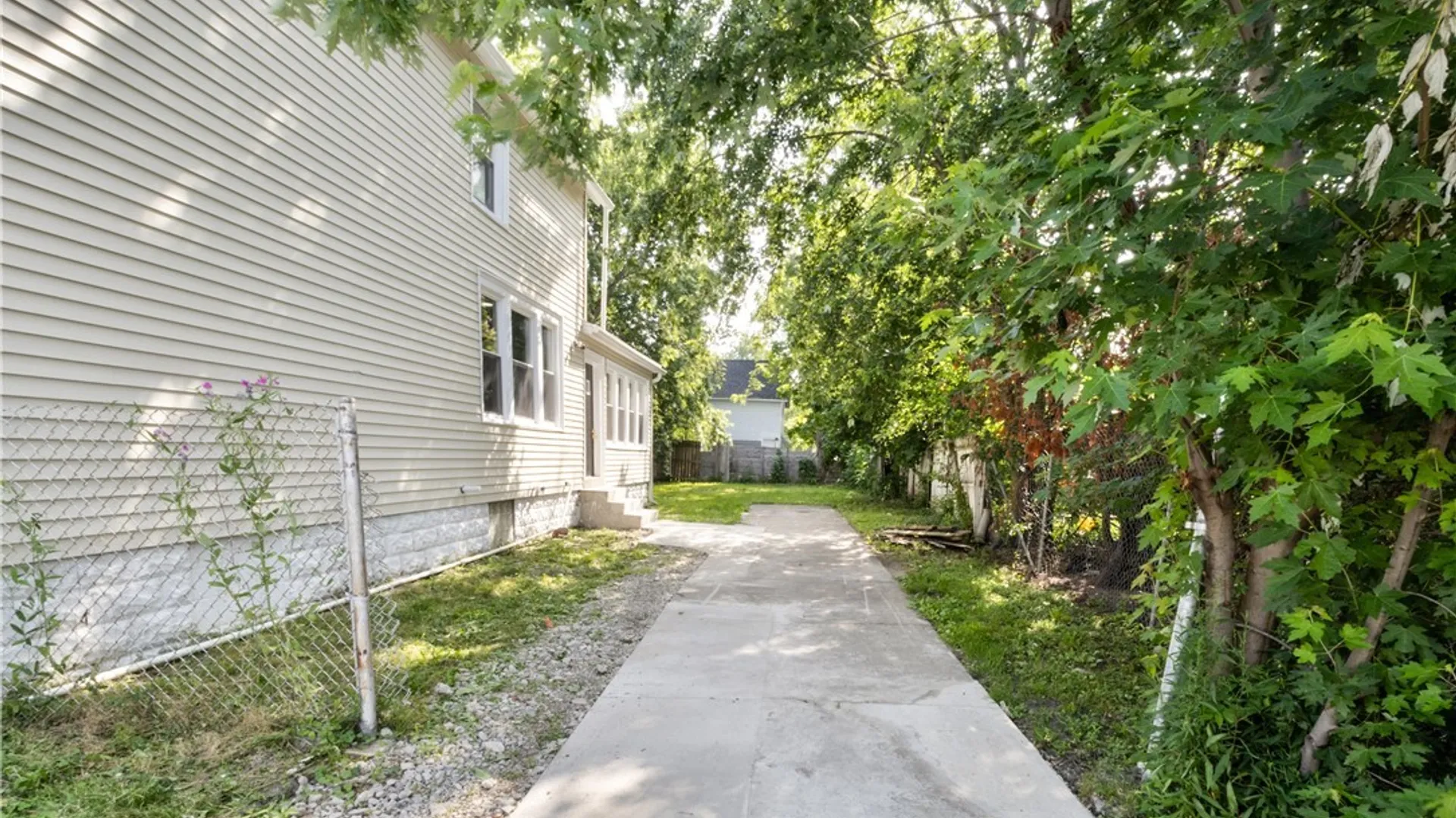 Property at 197 Thompson Street, Buffalo, NY 14207 17