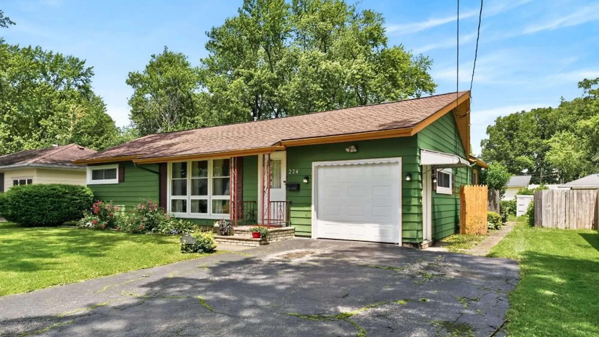 Property at 224 Ransford Avenue, Irondequoit, NY 14622 2