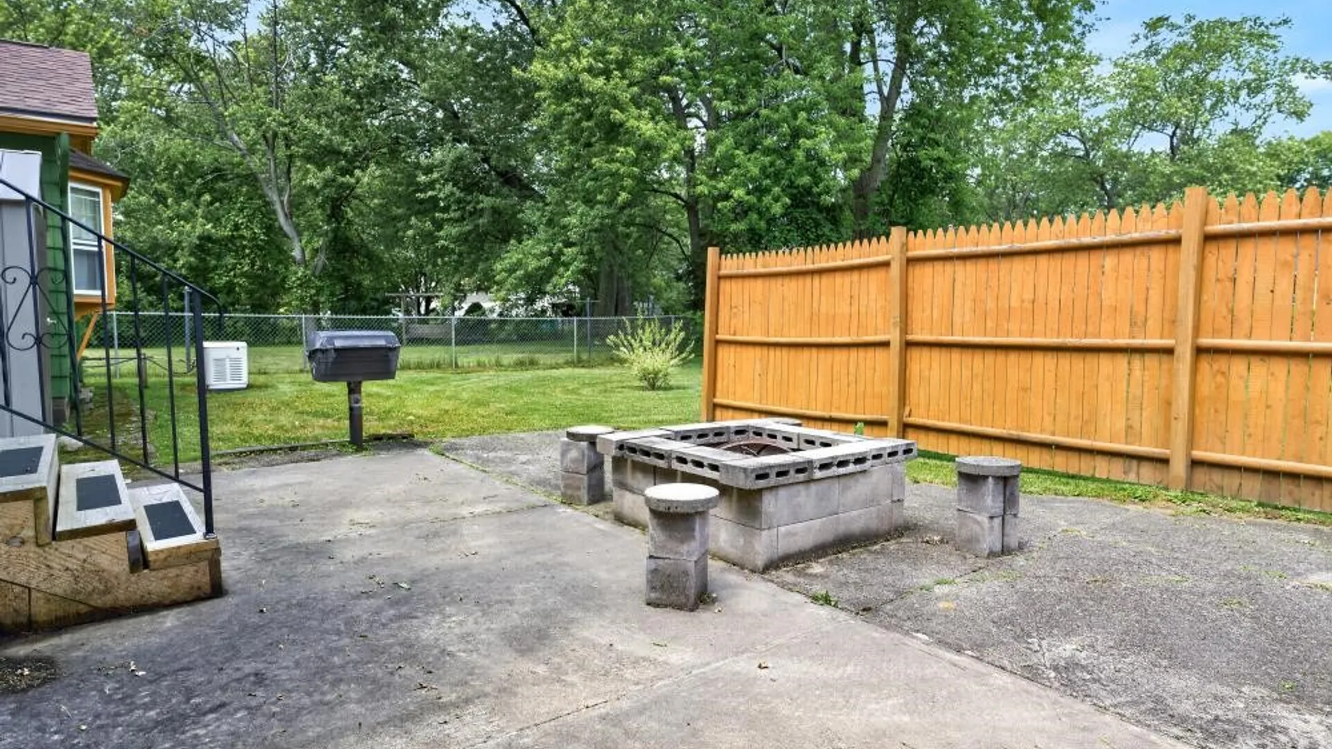 Property at 224 Ransford Avenue, Irondequoit, NY 14622 34