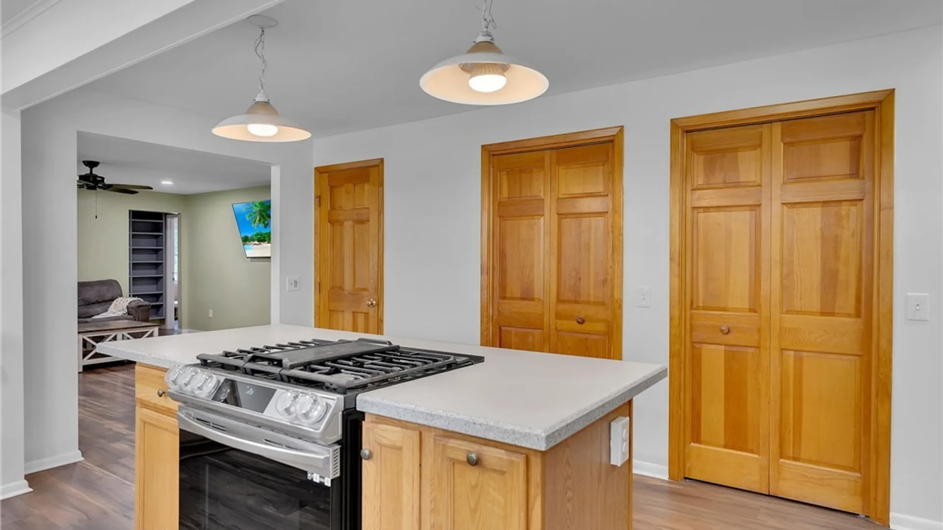 Property at 22 Franklin Drive, Evans, NY 14006 8