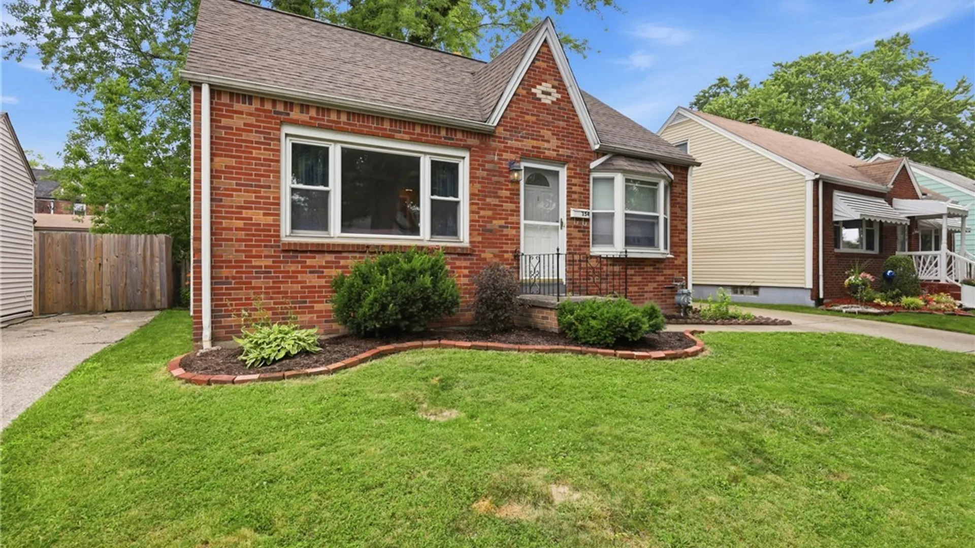 Property at 154 Saint Lawrence Avenue, Buffalo, NY 14216 2