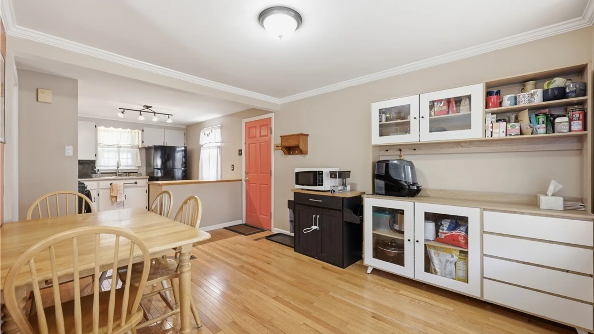 Property at 154 Saint Lawrence Avenue, Buffalo, NY 14216 9