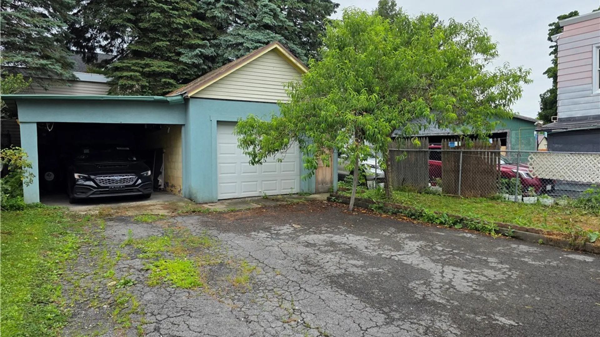 Property at 809 Mulberry Street, Utica, NY 13502 38