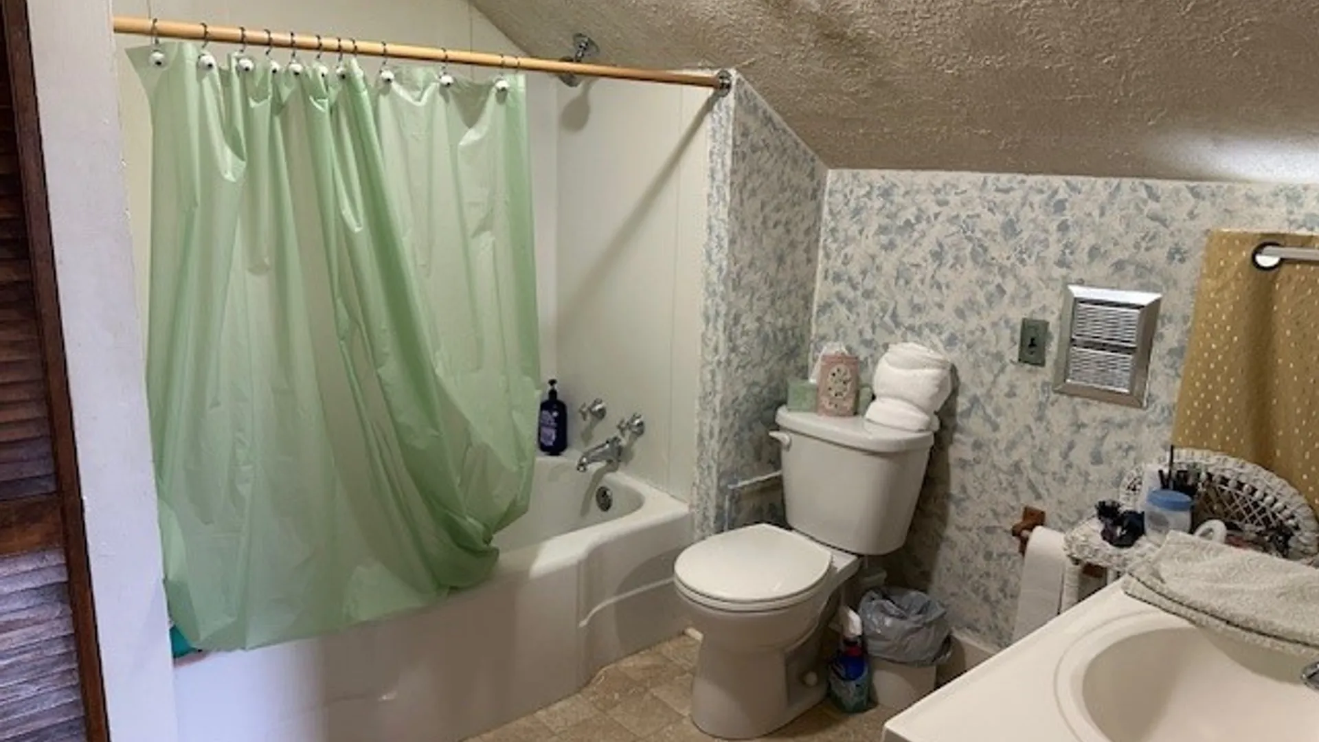 Property at 740 w liberty, Rome, NY 13440 10