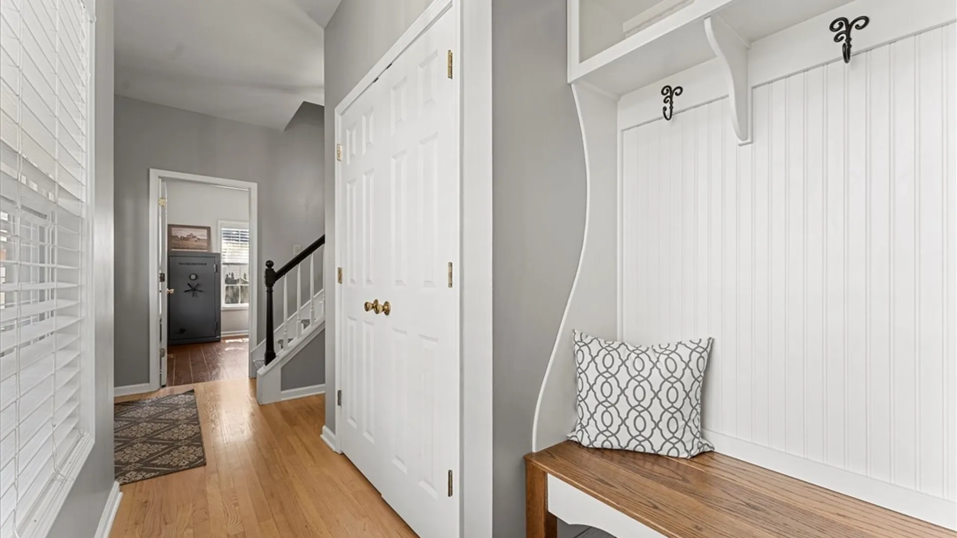 Property at 8778 Alizarin Avenue, Cicero, NY 13039 14