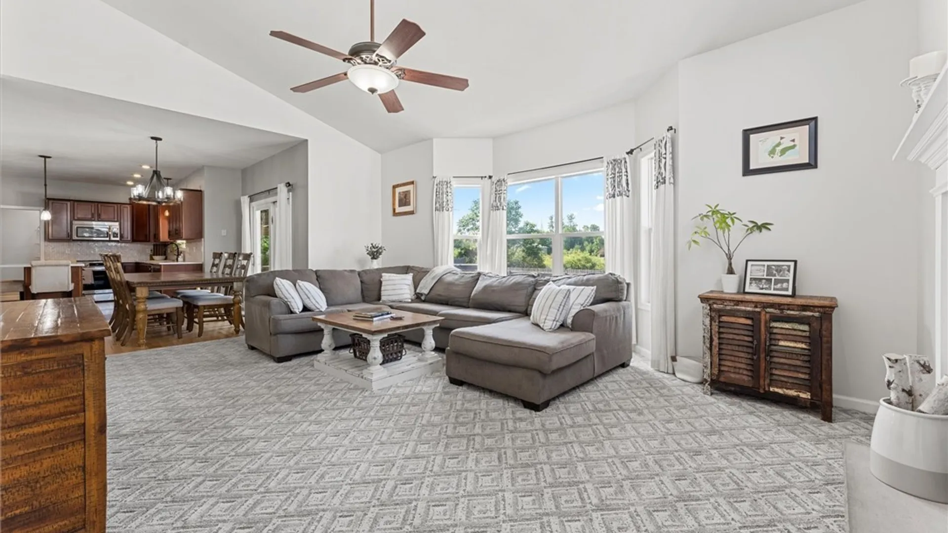 Property at 8778 Alizarin Avenue, Cicero, NY 13039 28