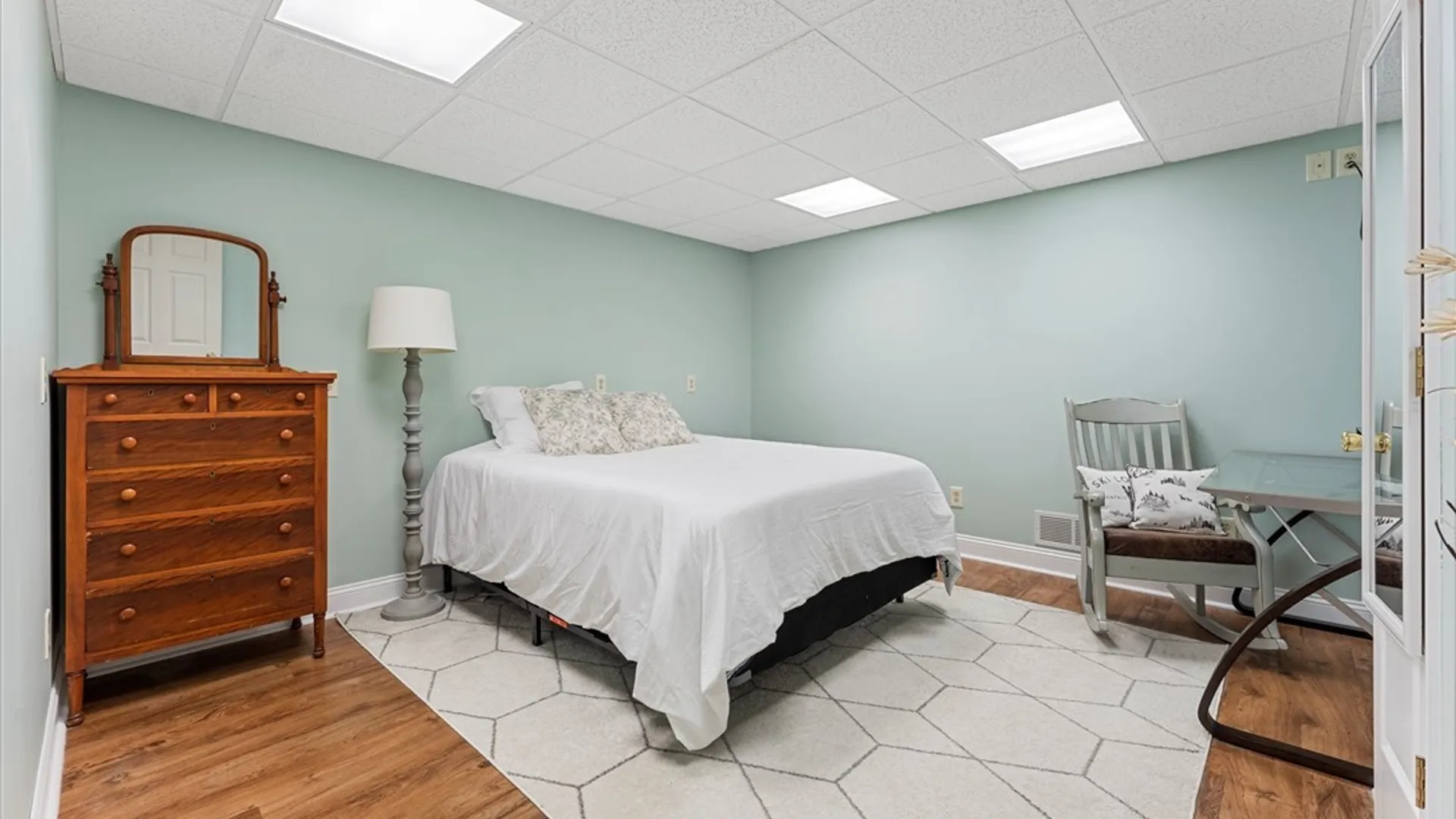 Property at 8778 Alizarin Avenue, Cicero, NY 13039 46