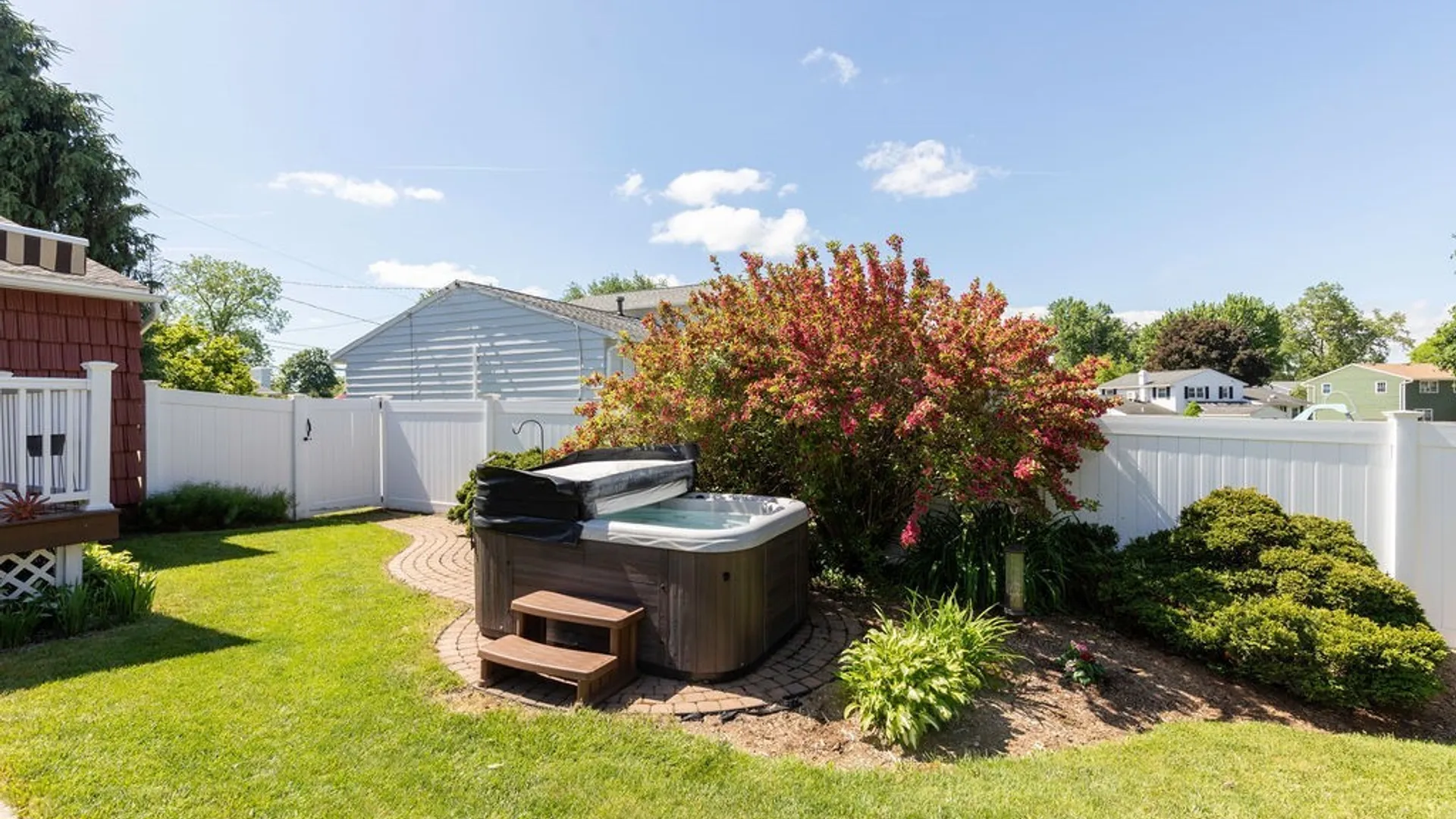 Property at 7454 Thunderbird Road, Clay, NY 13088 5