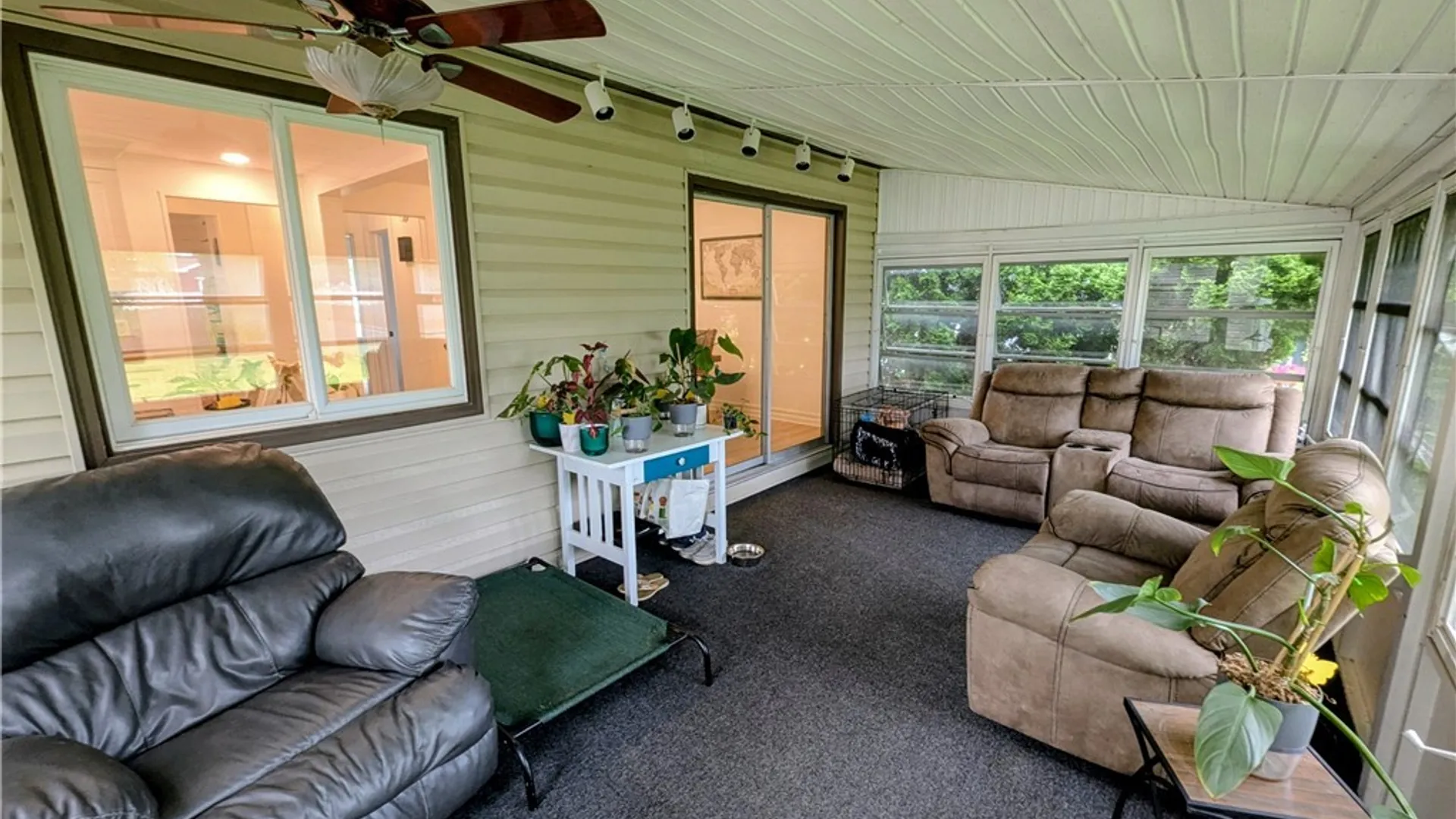 Property at 927 Pioneer Drive, North Tonawanda, NY 14120 36