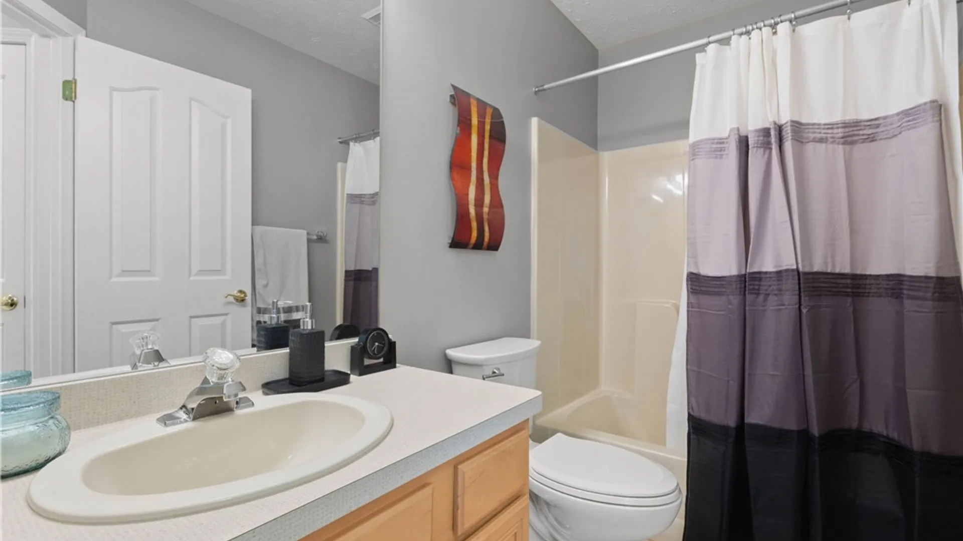 Property at 1111 Brick Landing Place, Webster, NY 14580 21