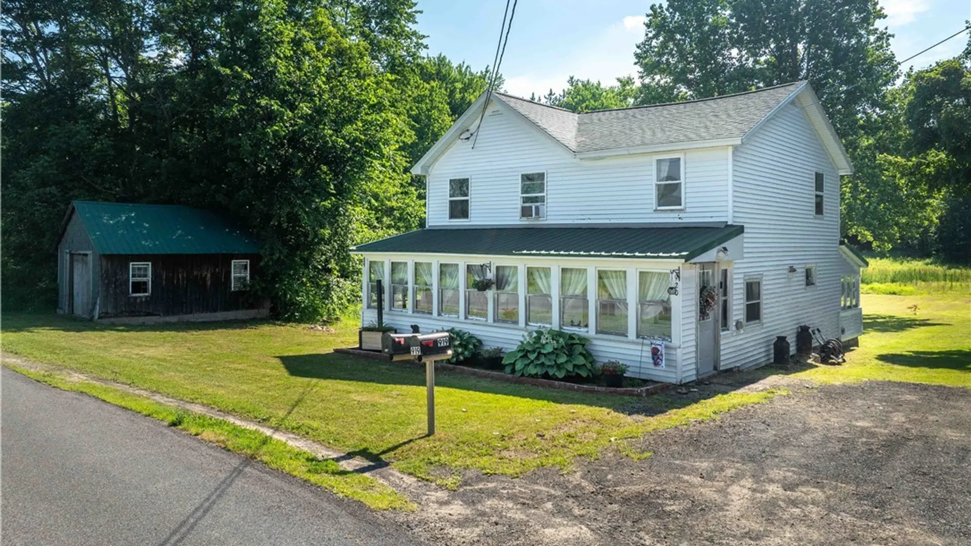 Property at 920 Silk Road, Volney, NY 13069 2