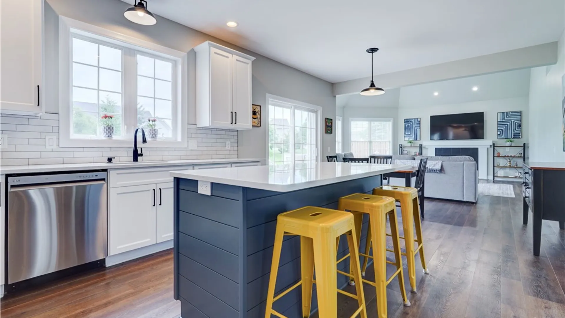Property at 15 Coach Side Lane, Pittsford, NY 14534 19