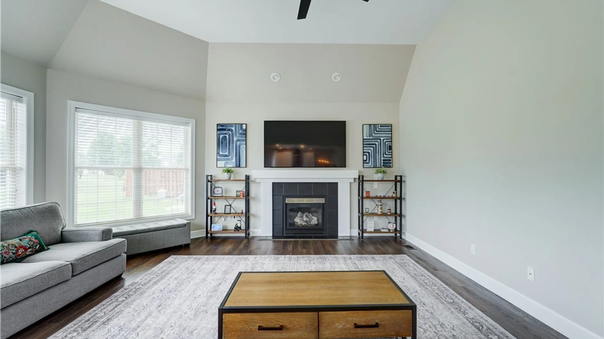 Property at 15 Coach Side Lane, Pittsford, NY 14534 24