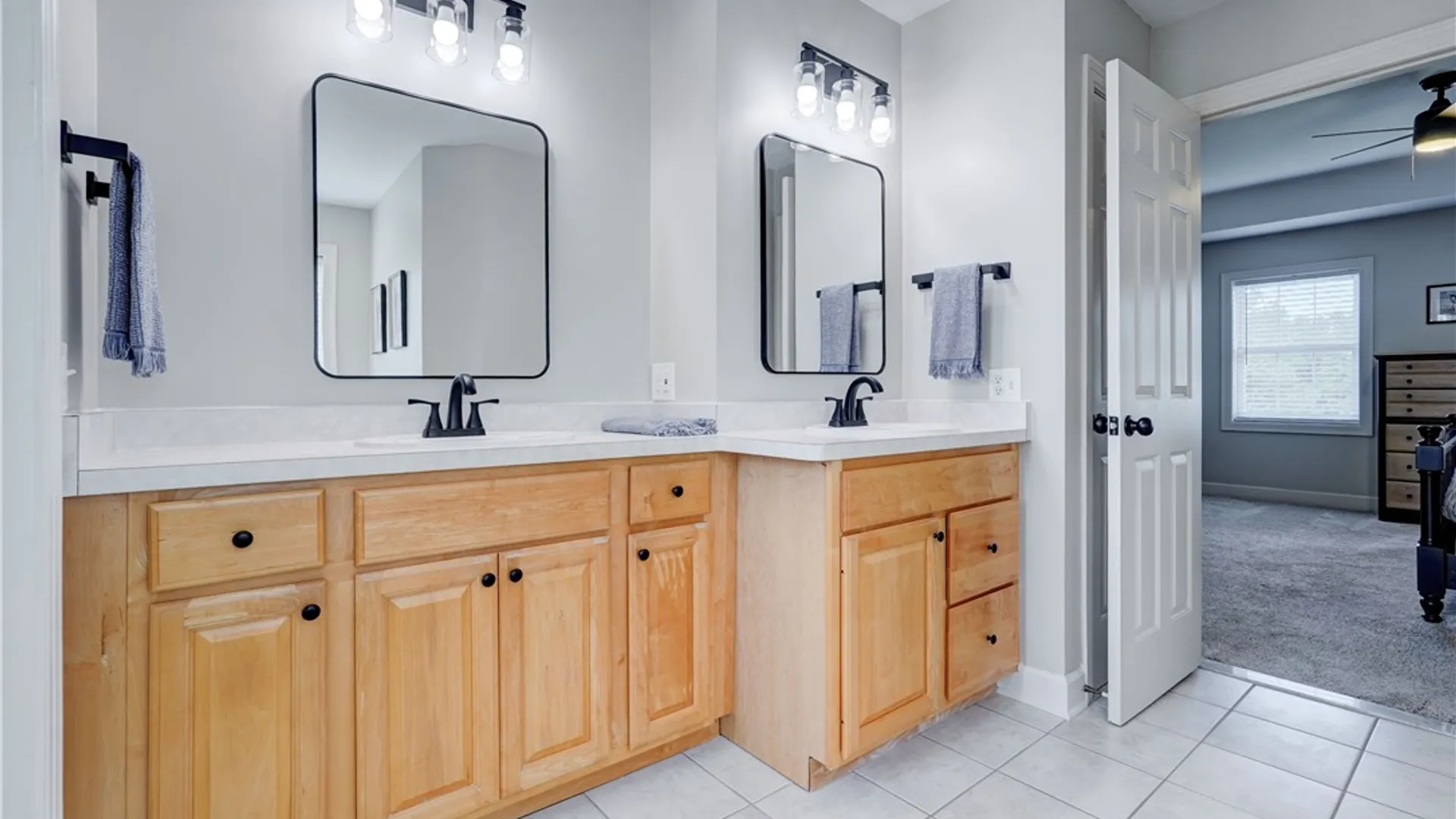 Property at 15 Coach Side Lane, Pittsford, NY 14534 33