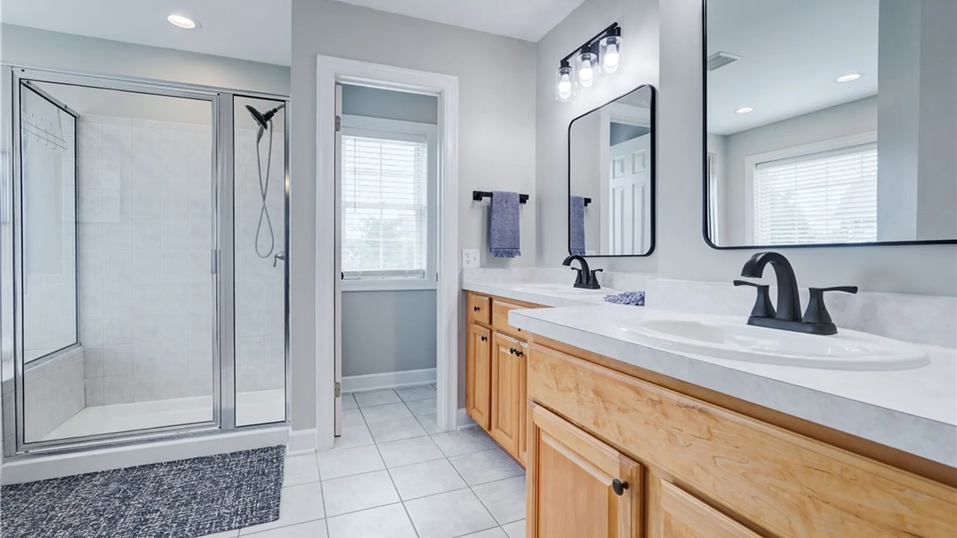 Property at 15 Coach Side Lane, Pittsford, NY 14534 34