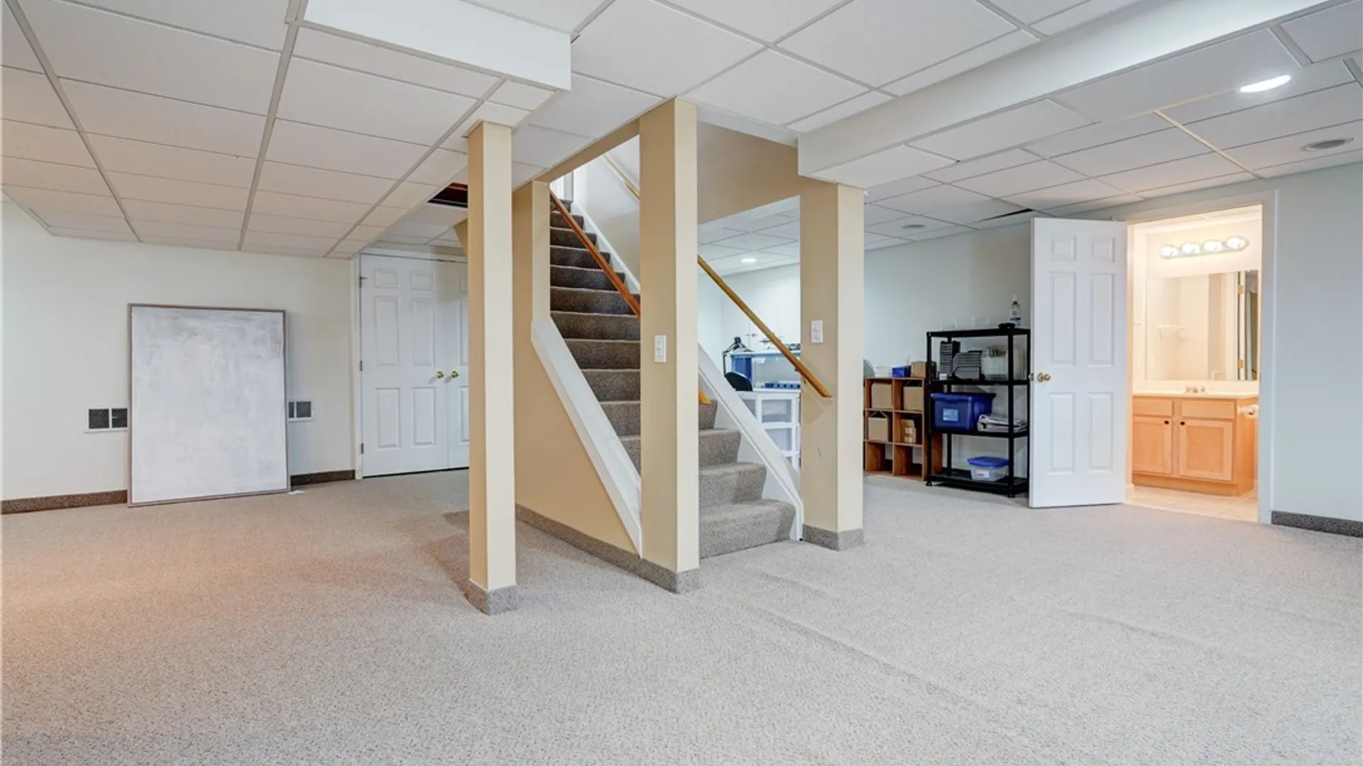 Property at 15 Coach Side Lane, Pittsford, NY 14534 42