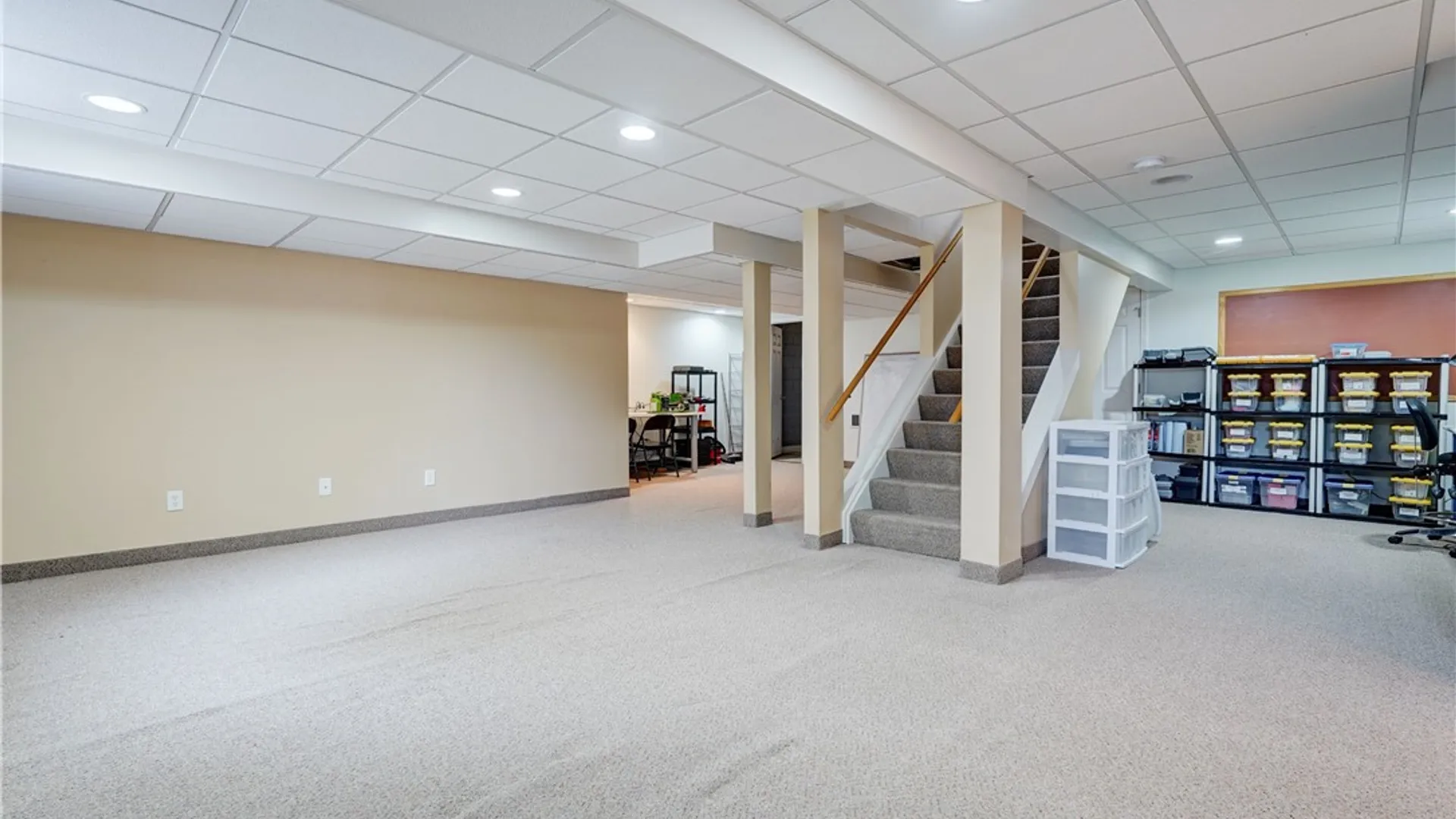 Property at 15 Coach Side Lane, Pittsford, NY 14534 43