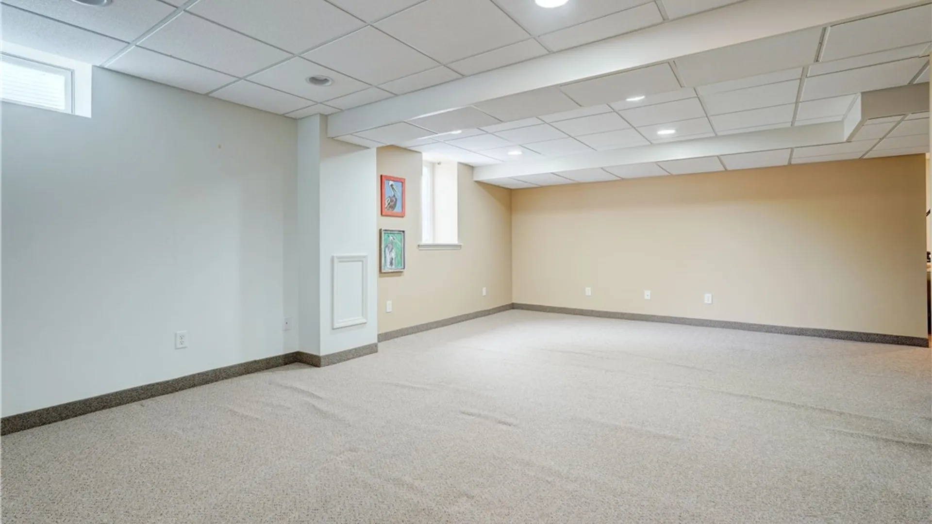 Property at 15 Coach Side Lane, Pittsford, NY 14534 45