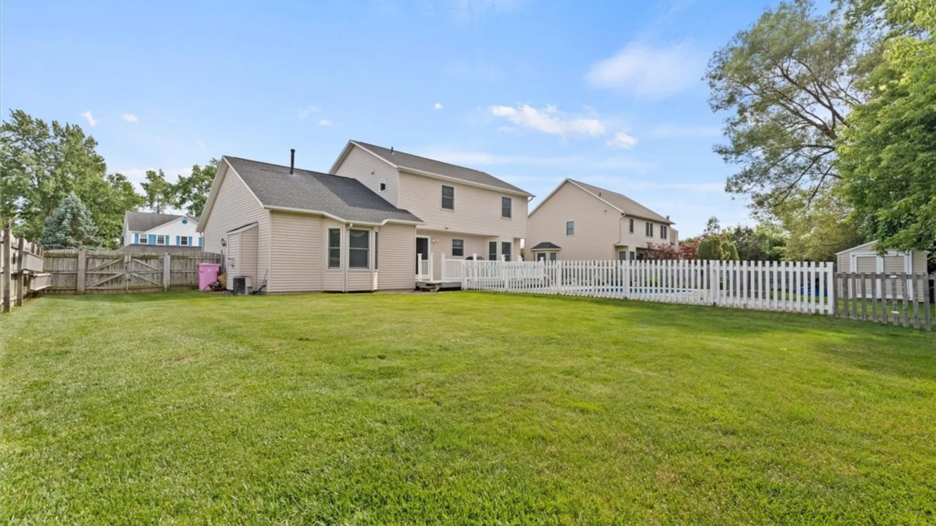 Property at 7404 Bay Chapel Circle, Clay, NY 13088 41