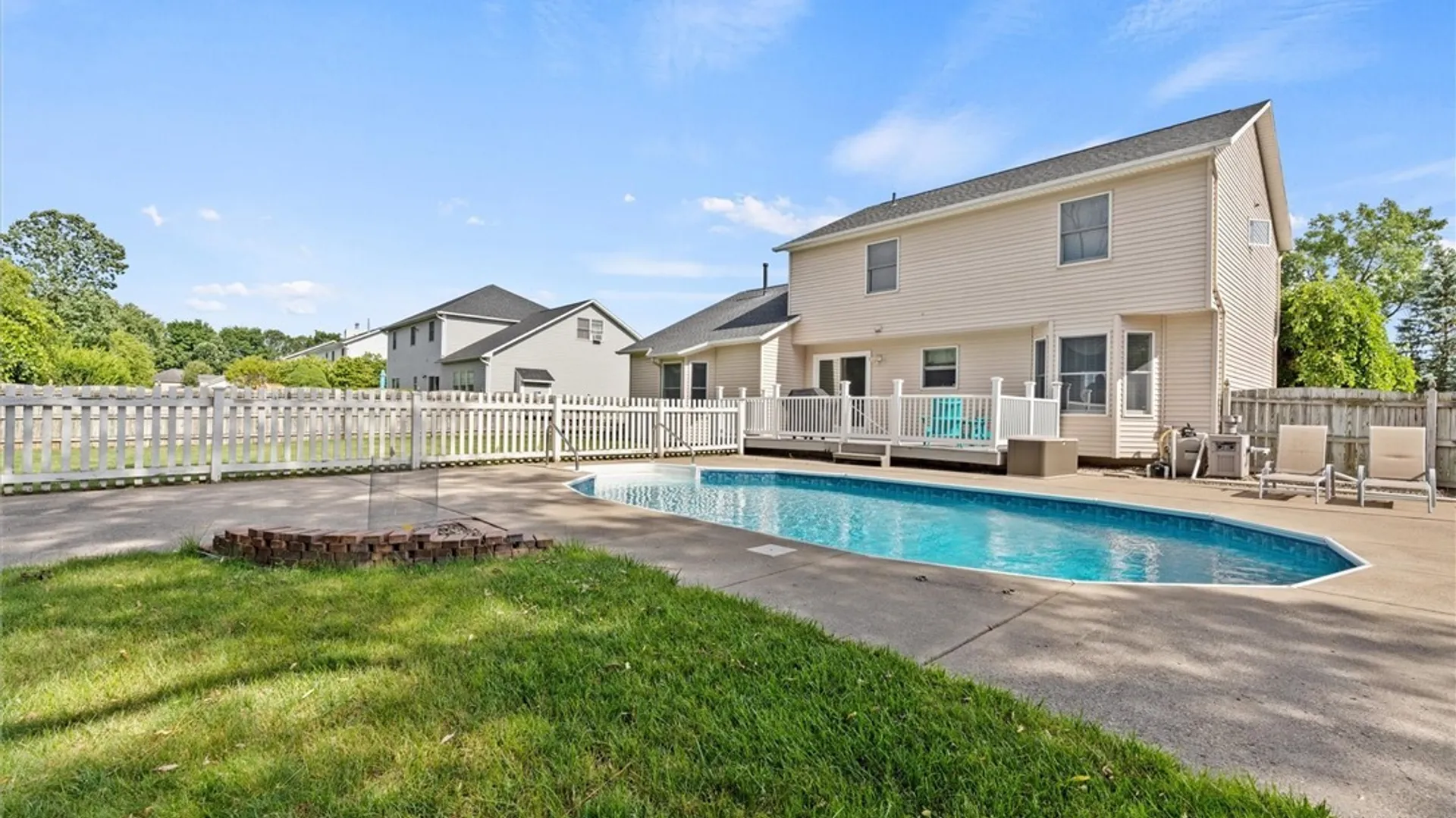 Property at 7404 Bay Chapel Circle, Clay, NY 13088 44