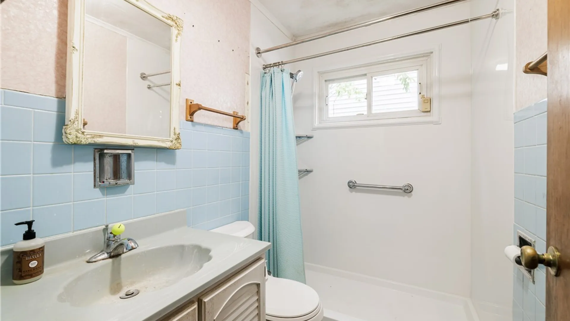 Property at 623 Augustine Street, Rochester, NY 14613 10